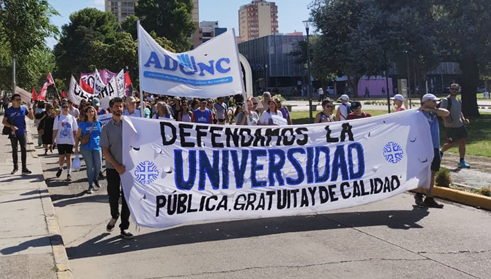 Paro de Docentes Universitarios en Córdoba: Lunes 17 y Martes 18 de Marzo